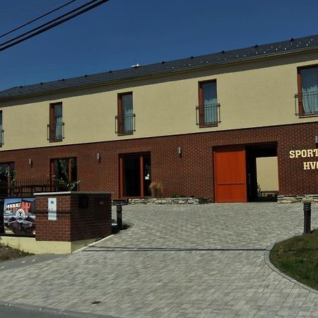 Sport Klub Hvozd 호텔 외부 사진